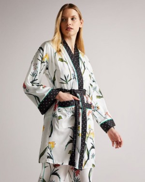 White Ted Baker Ivyai Floral Robe Lingerie & Pyjamas | ZGNEROL-52