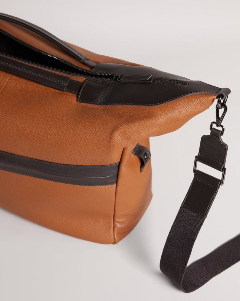 Dark Tan Ted Baker Kaisel Branded Leather Holdall Holdalls & Weekend Bags | DKQJLHP-29